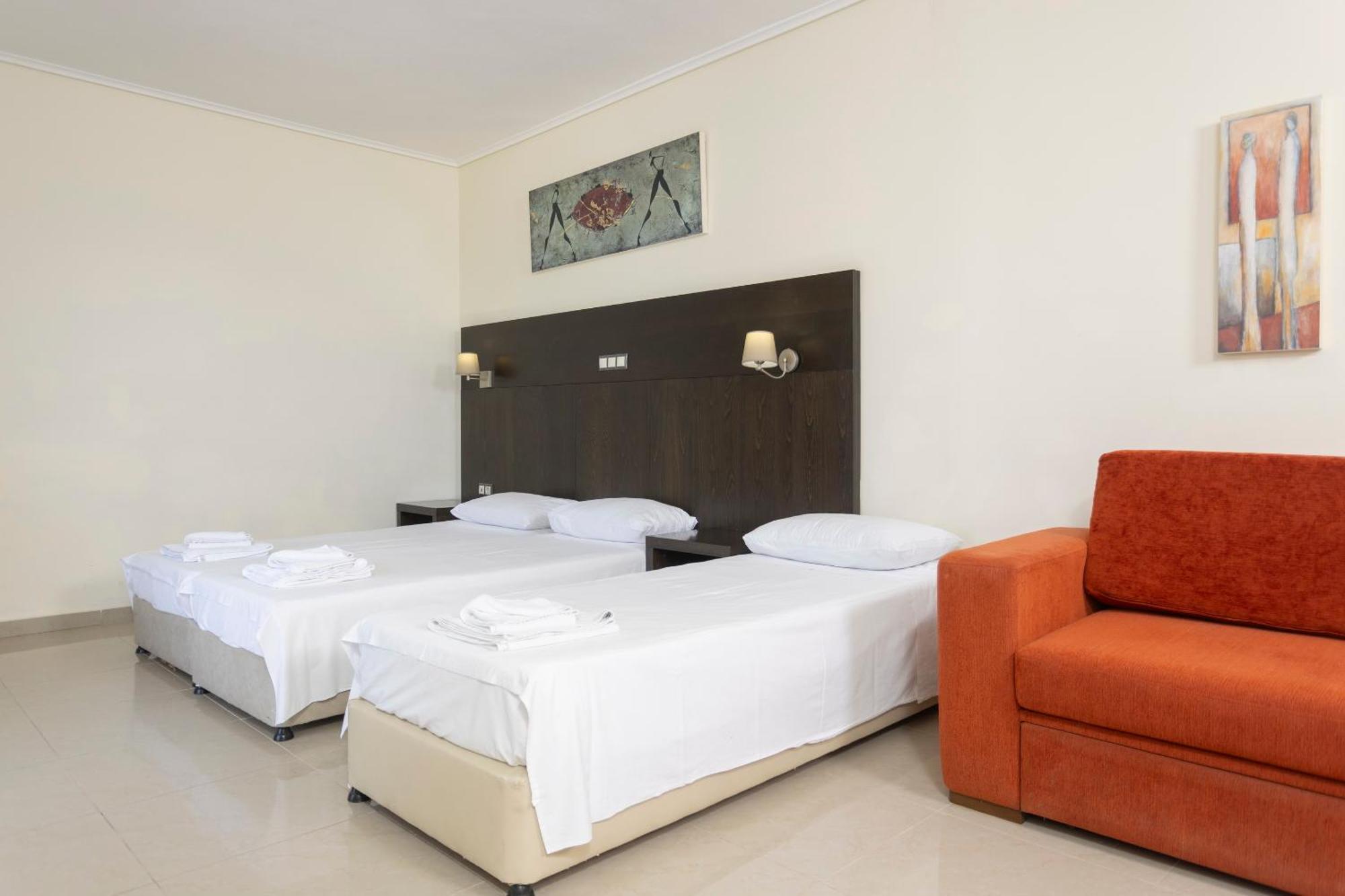 Hanioti Grandotel Exterior photo